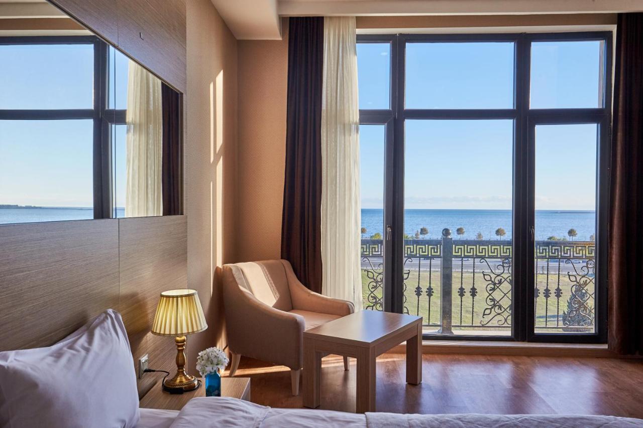 Nobel Hotel Baku Exterior foto