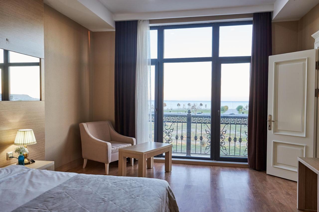 Nobel Hotel Baku Exterior foto